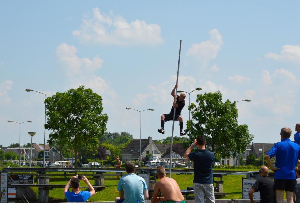 Het Melkhuis Op Prachtig Landgoed Koepeltjesplaats Gaast Exterior photo